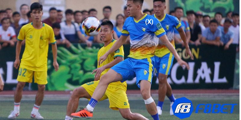 Bóng đá phủi là gì