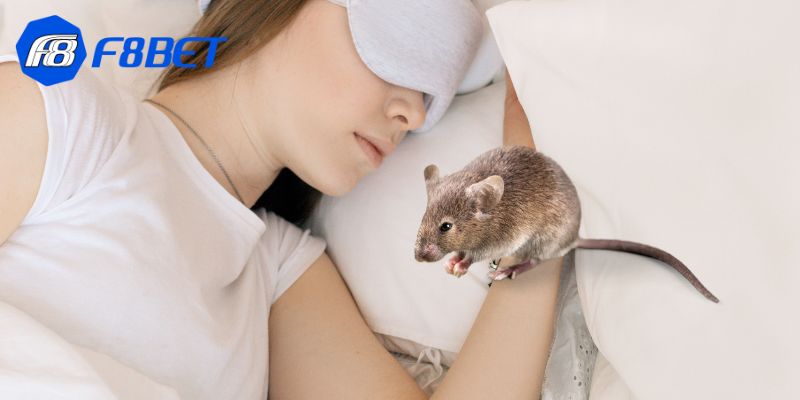 Nằm mơ thấy chuột có thể phản ánh cảm giác không được kiểm soát trong một tình huống nào đó
